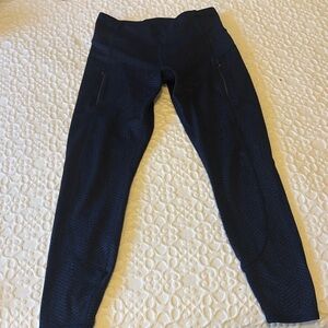 Athleta Rainier Dark Textured Leggings navy/black